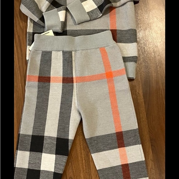 NWT -Burberry Gerard Check Wool Jogging Pant - Picture 9 of 10